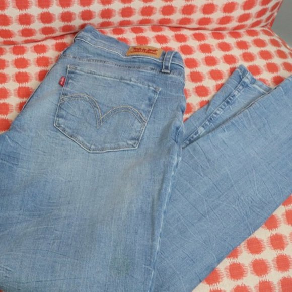 LEVIS  STRAUSS 524 SKINNY Size 9  Faded 29 Waist 32 Length women Jeans  Stretch - Picture 12 of 16